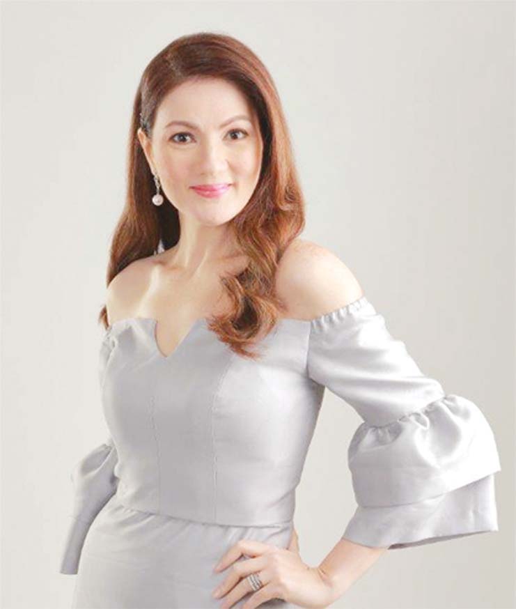 Carmina Villaroel.