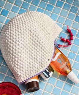 http://www.muyingenioso.com/estuche-reciclando-un-gorro-de-piscina/