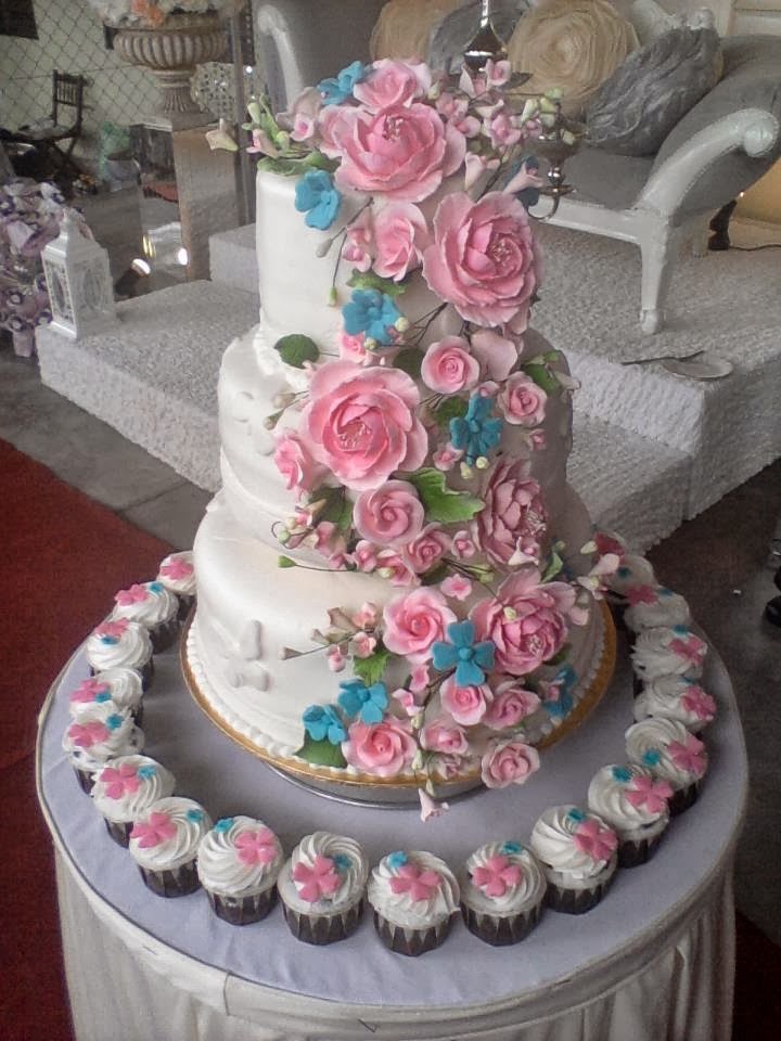 imani's homemade bakery KEK KAHWIN