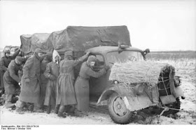Stuck truck in the fall mud, 30 October 1941 worldwartwo.filminspector.com