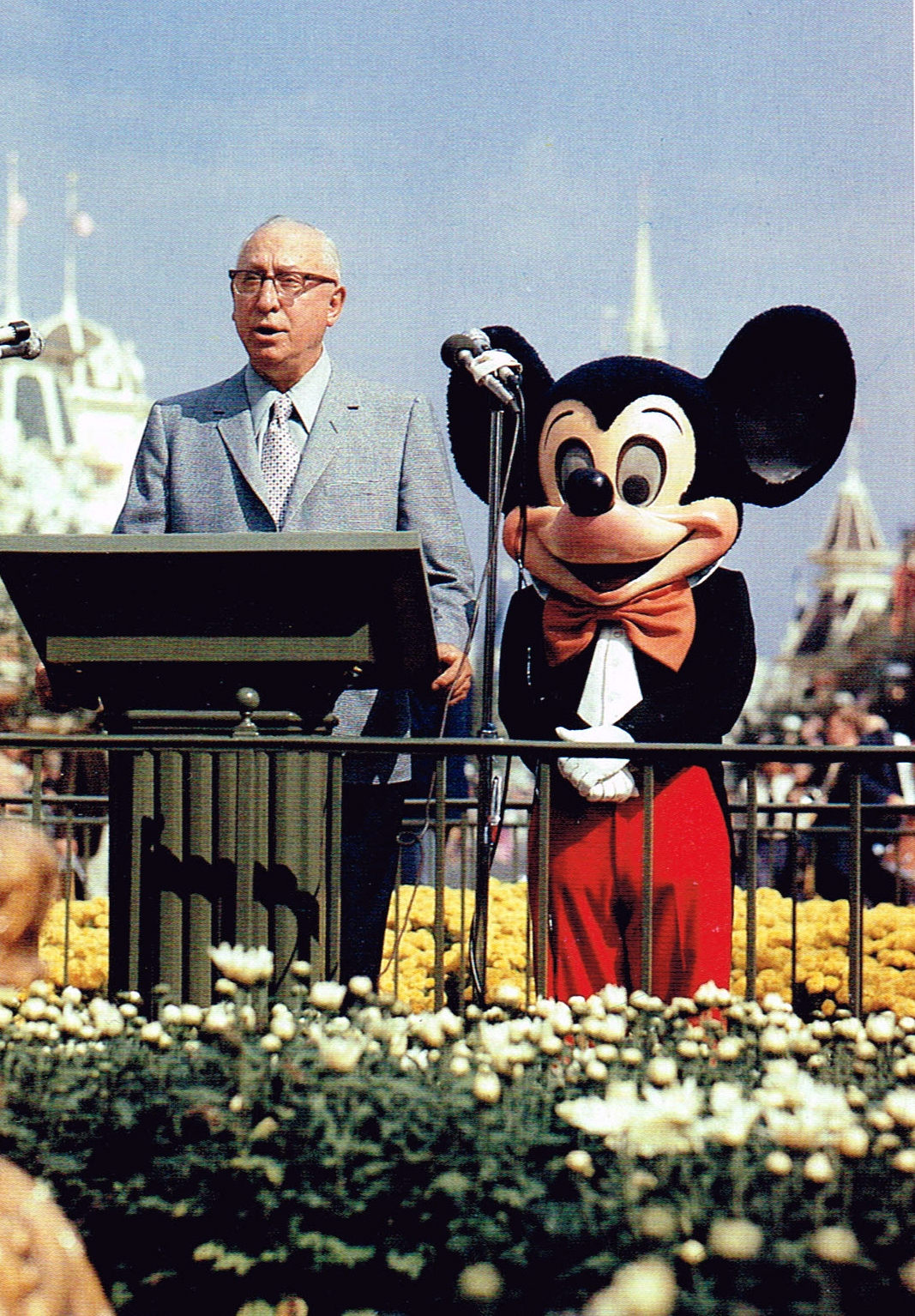 Disney Avenue  Look Back Walt Disney World s First Years