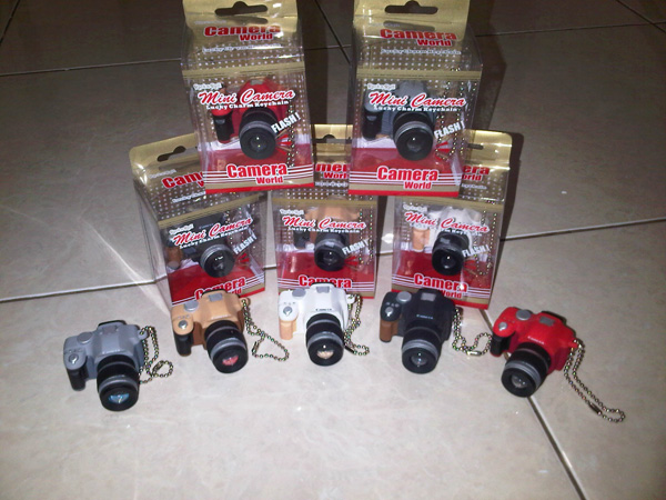 spesifikasi kamera tersembunyi bentuk gantungan kunci mobil