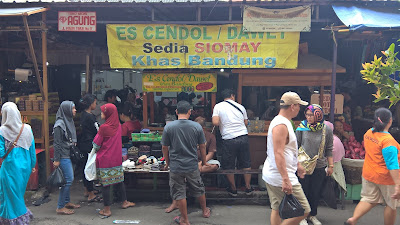 Pasar Jatinegara Jakarta