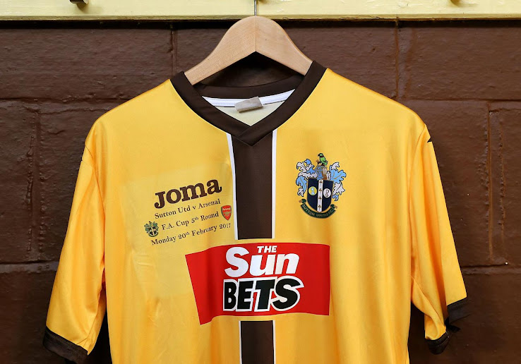 sutton united kit