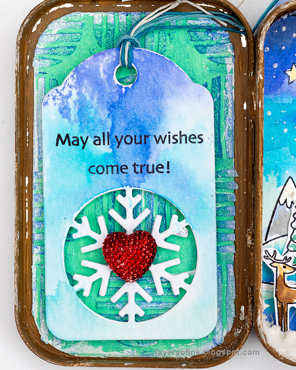 Layers of ink - Dimensional Winter Scene in an Altered Tin Tutorial by Anna-Karin Evaldsson.