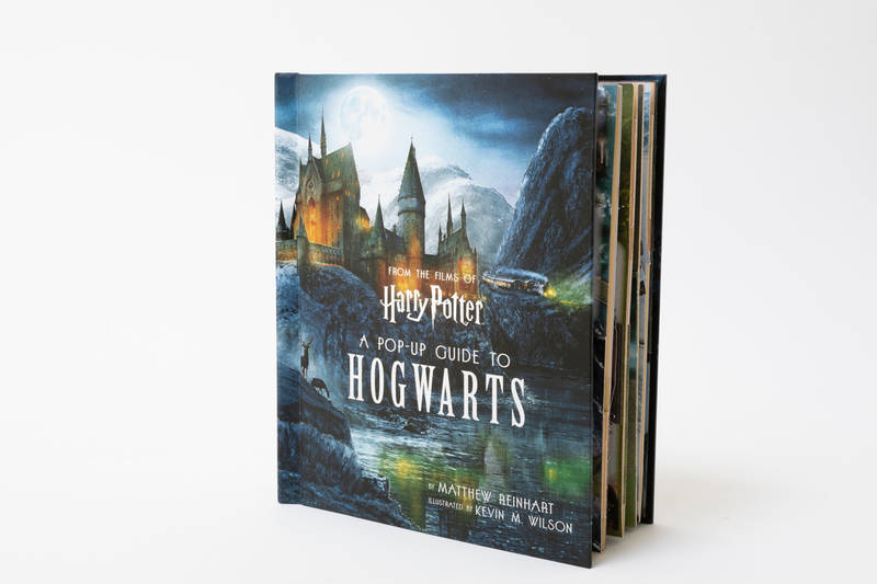 Le blog de l'Espace Culturel de Varennes sur Seine: Harry Potter : le grand livre pop-up de Poudlard