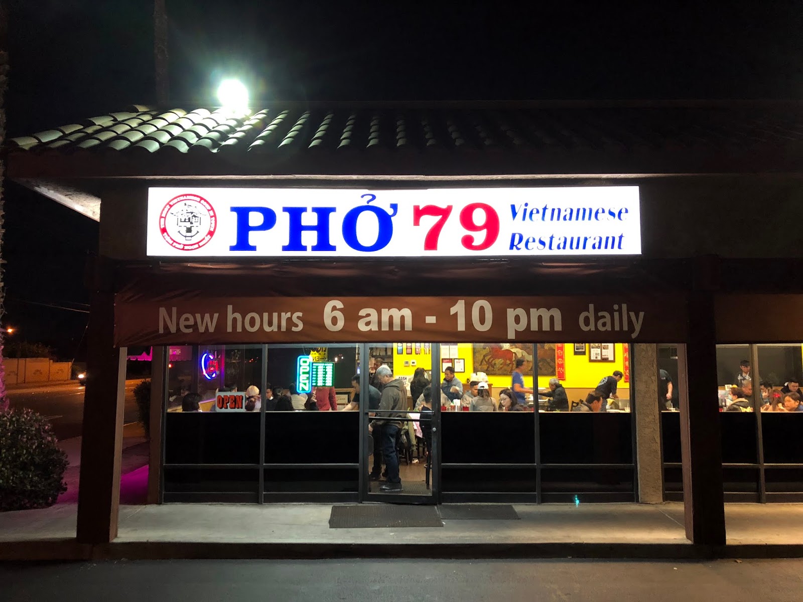 PHO79 Vietnamese Restaurant (Los Angeles, USA) ★★★☆☆ A traveling
