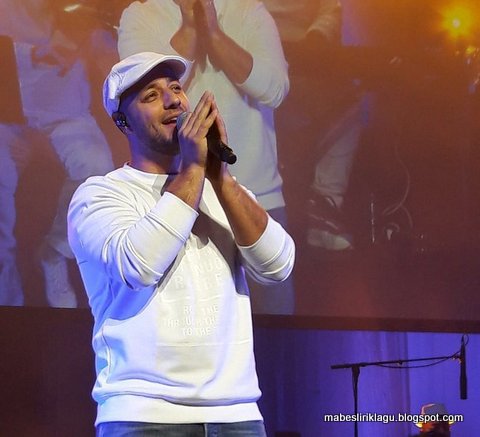 Maher Zain - Hold My Hand Maher Zain - Hold My Hand