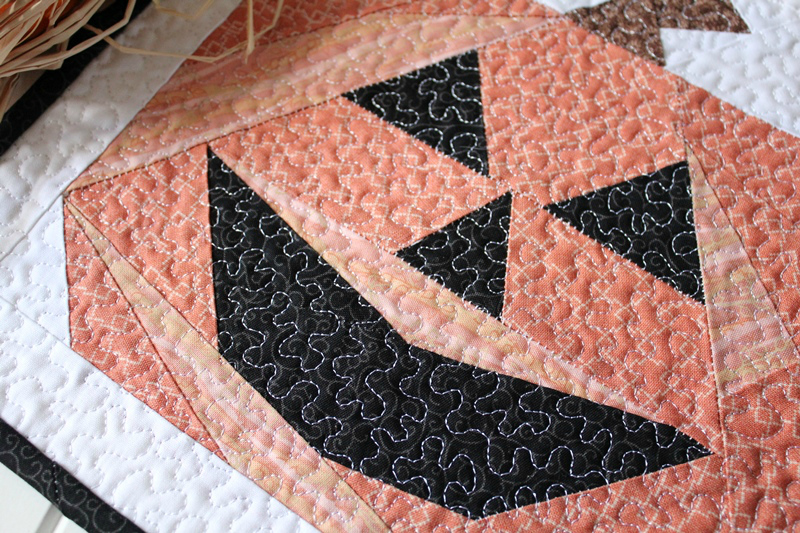 Jack O'Lantern- Free Mini Quilt Pattern - Threadbare Creations