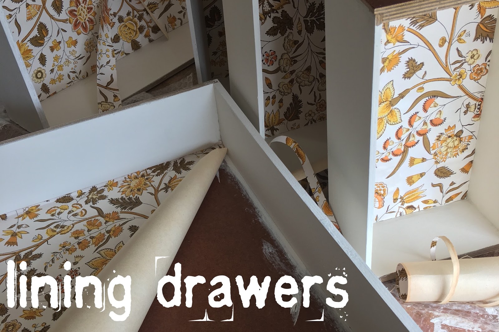 Seaside Retro How to line drawers