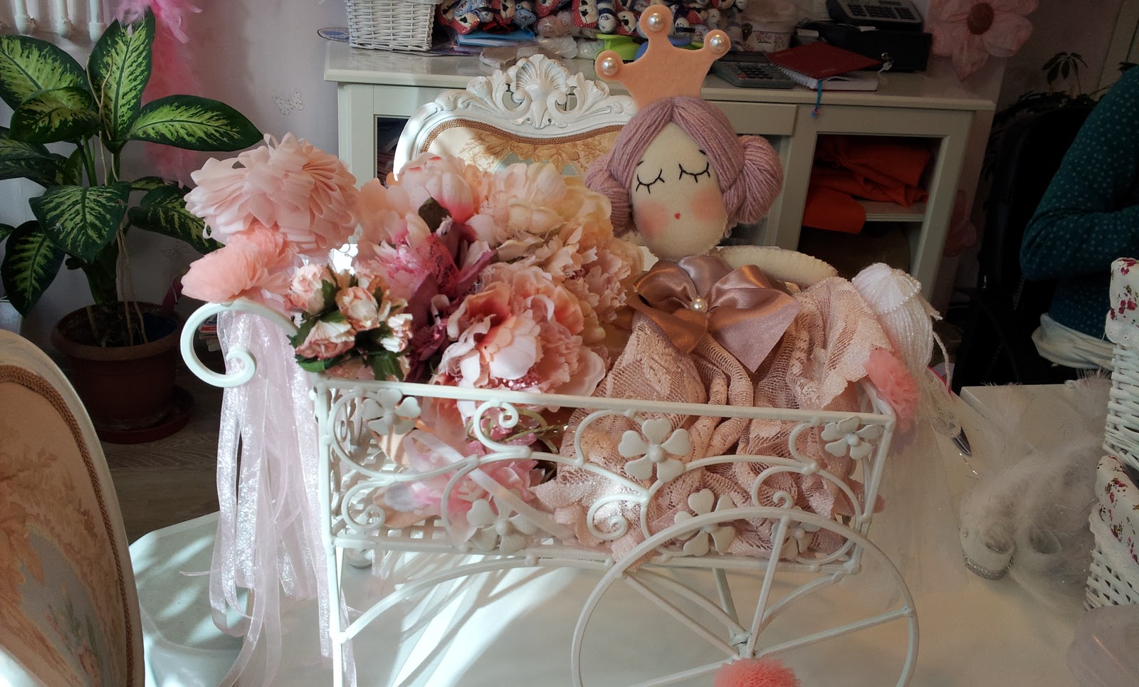 Meleğin Eli bebek kapi susleri ve bebek hastane odasi susleme