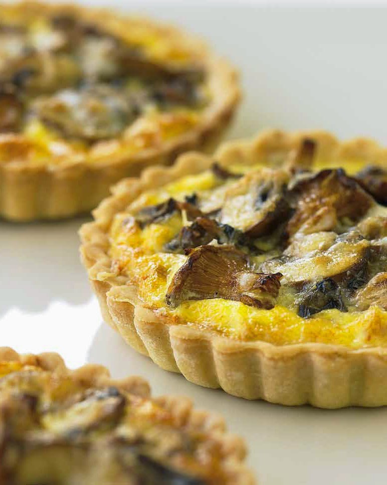 WILD MUSHROOM TARTLETS ( 4 peoples ) Easy recipes