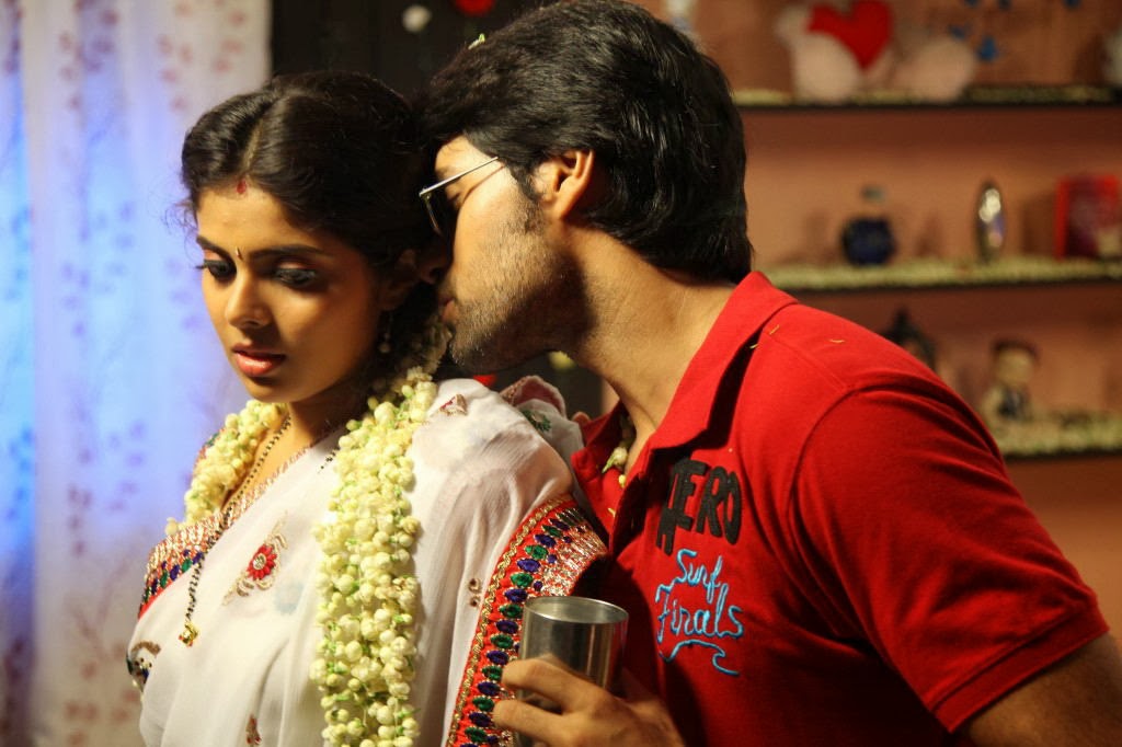 picture4comments: Love You Bangaram Telugu Movie Hot Stills