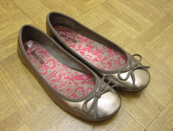 payless silver flats