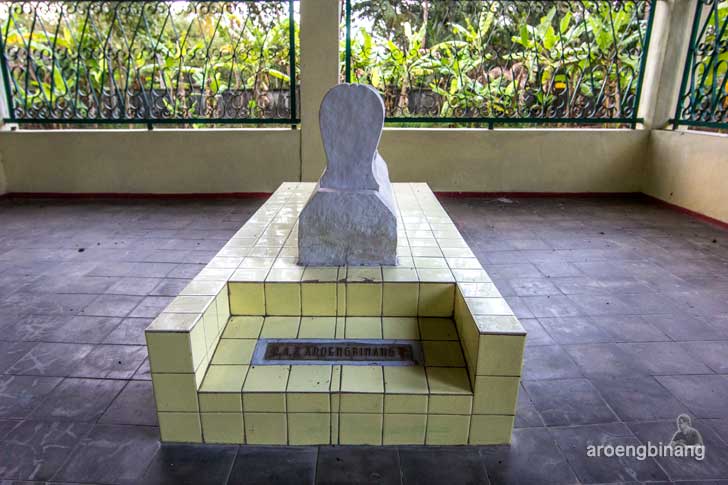 makam aroeng binang kebejen kebumen