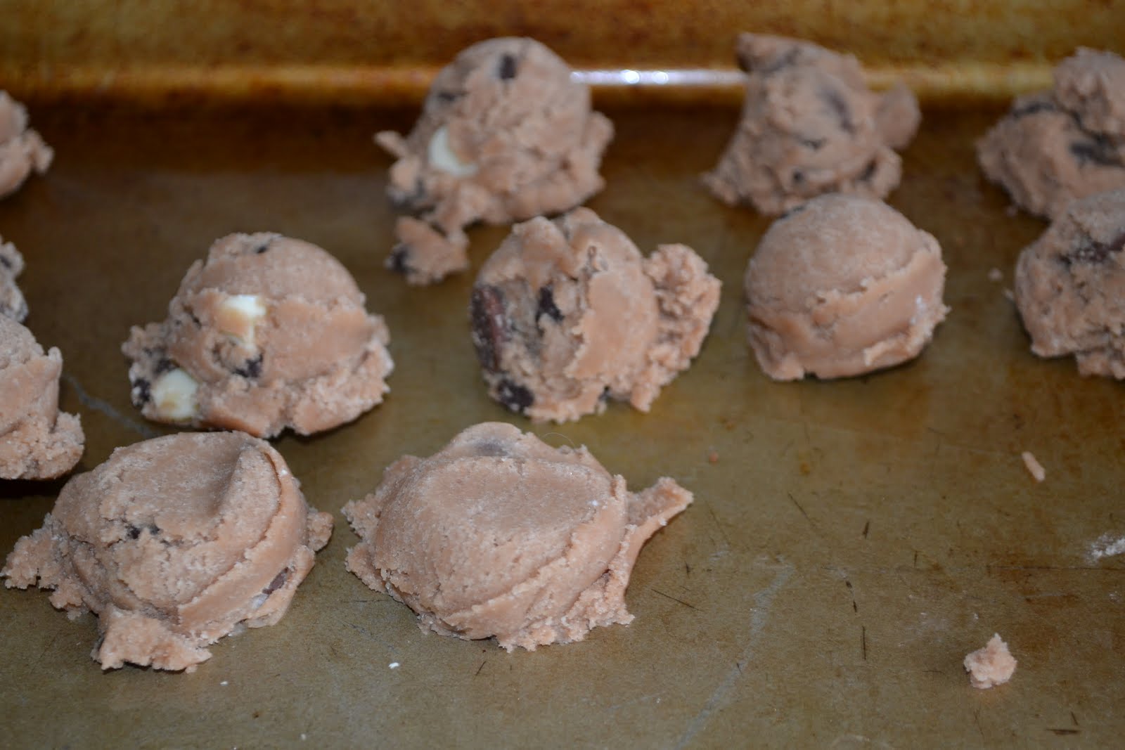 Nifty Thrifty & Thriving Frozen Cookie Dough