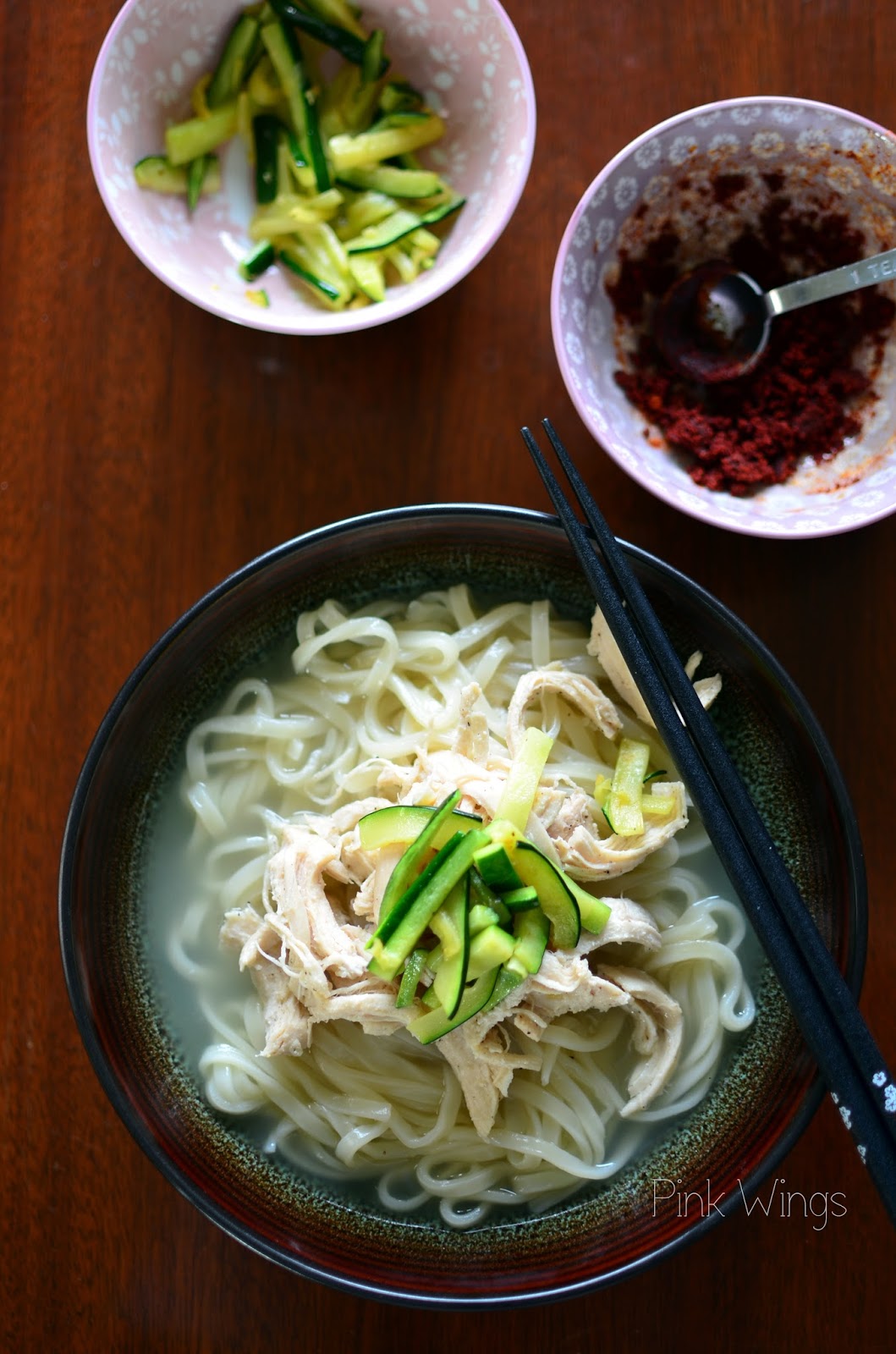 Korean Chicken Noodles (KalGukSu)