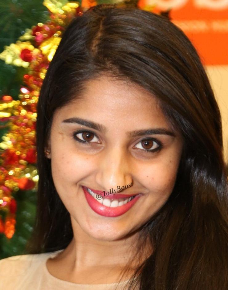 Glamorous Indian Television Girl Meghana Lokesh Face Closeup 