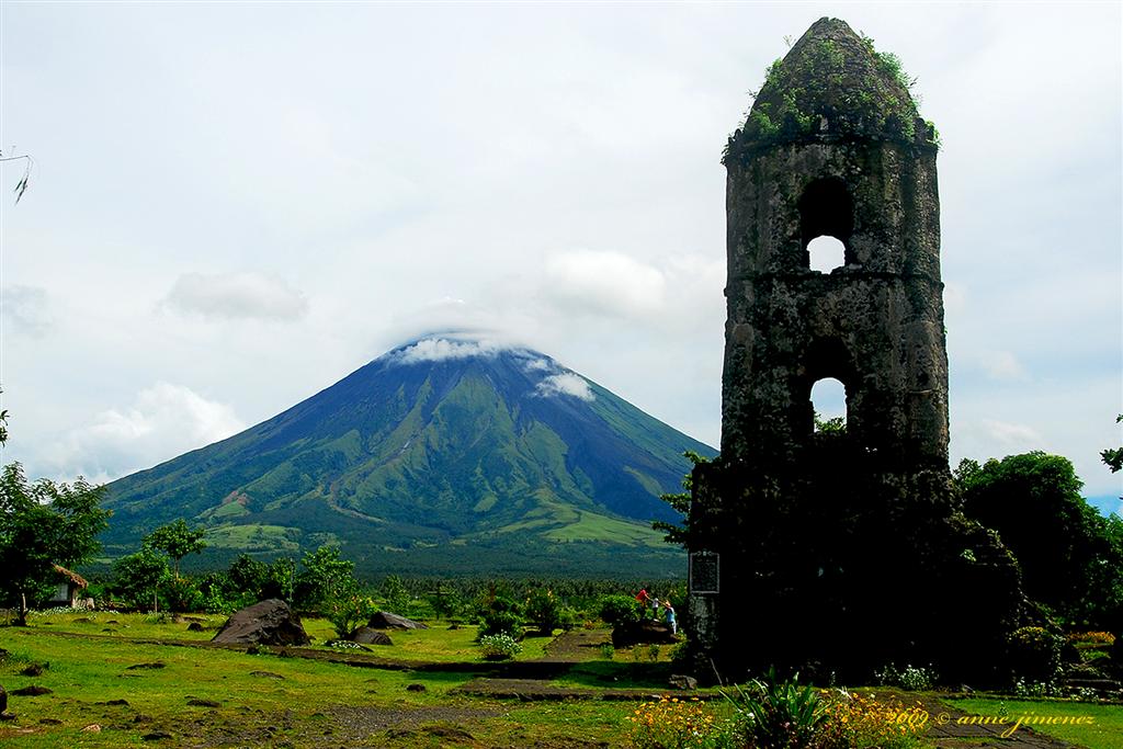 travellers: Mayon Volcano – Albay, Philippines