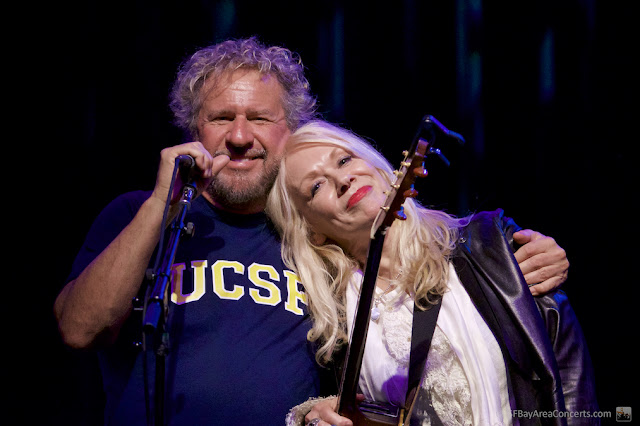 Sammy Hagar & Nancy Wilson @ the Acoustic for a Cure Benefit Concert (Photo: Kevin Keating)