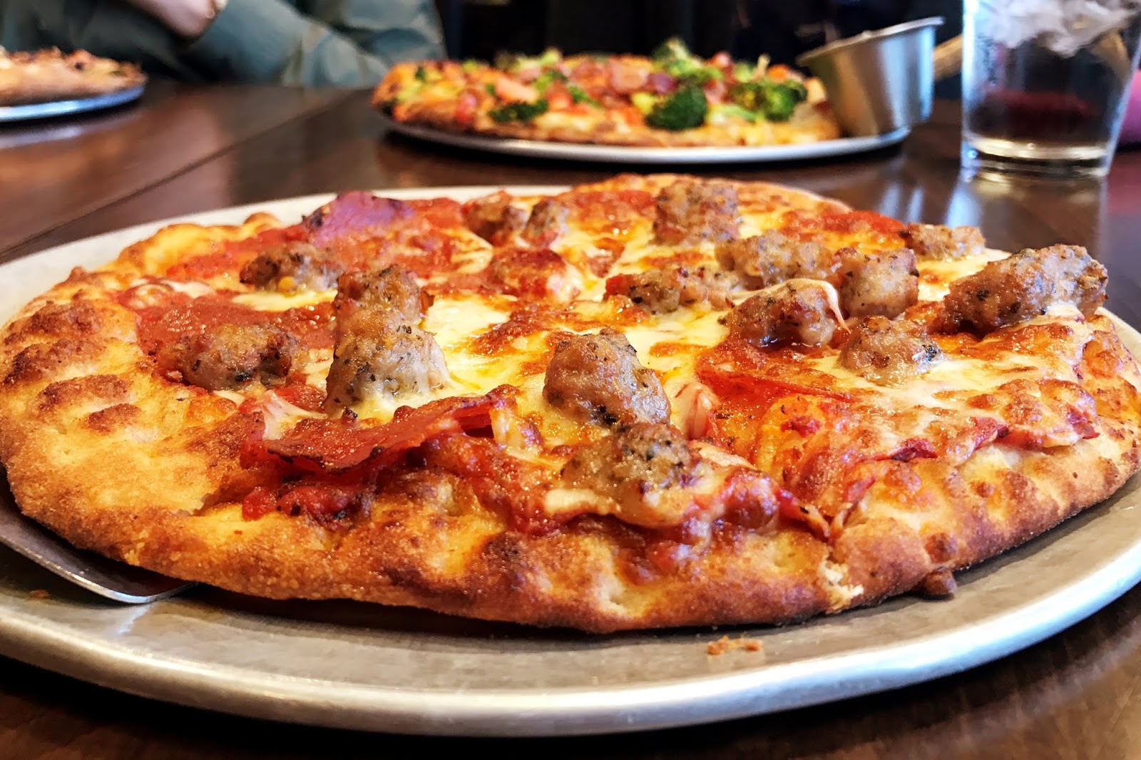 [Twin Cities Roseville] Pizza Luce Roseville Loaded Baked Potato Pizza and Pizza Athena!