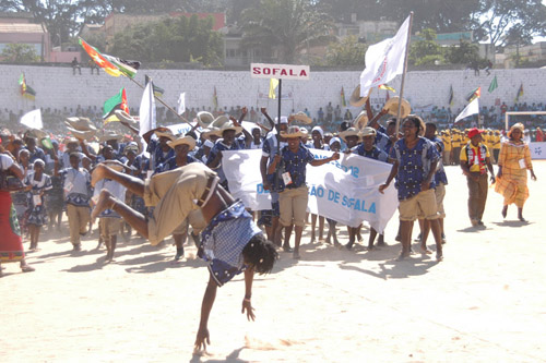 Danças tradicionais de moçambique