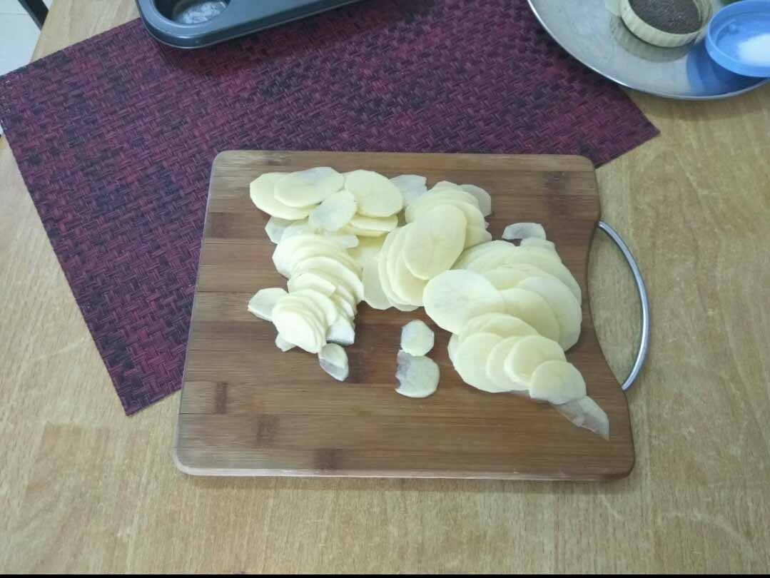 POTATO SLICES SNACK - POTATO STACKS / POTATO ROSES