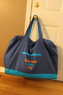 TravelingPugs: Extra Large Tote Bag Tutorial