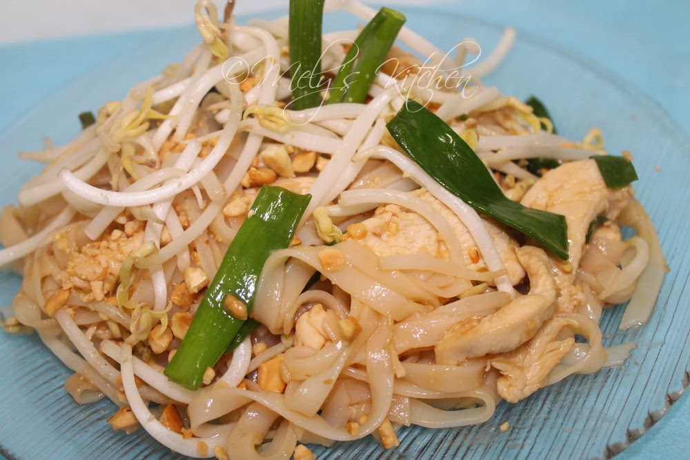 simple chicken pad thai mely's kitchen Küchenchaotin Pad Thai ~ simple chicken pad thai mely's kitchen