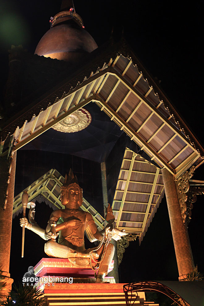patung buddha empat wajah kenjeran surabaya