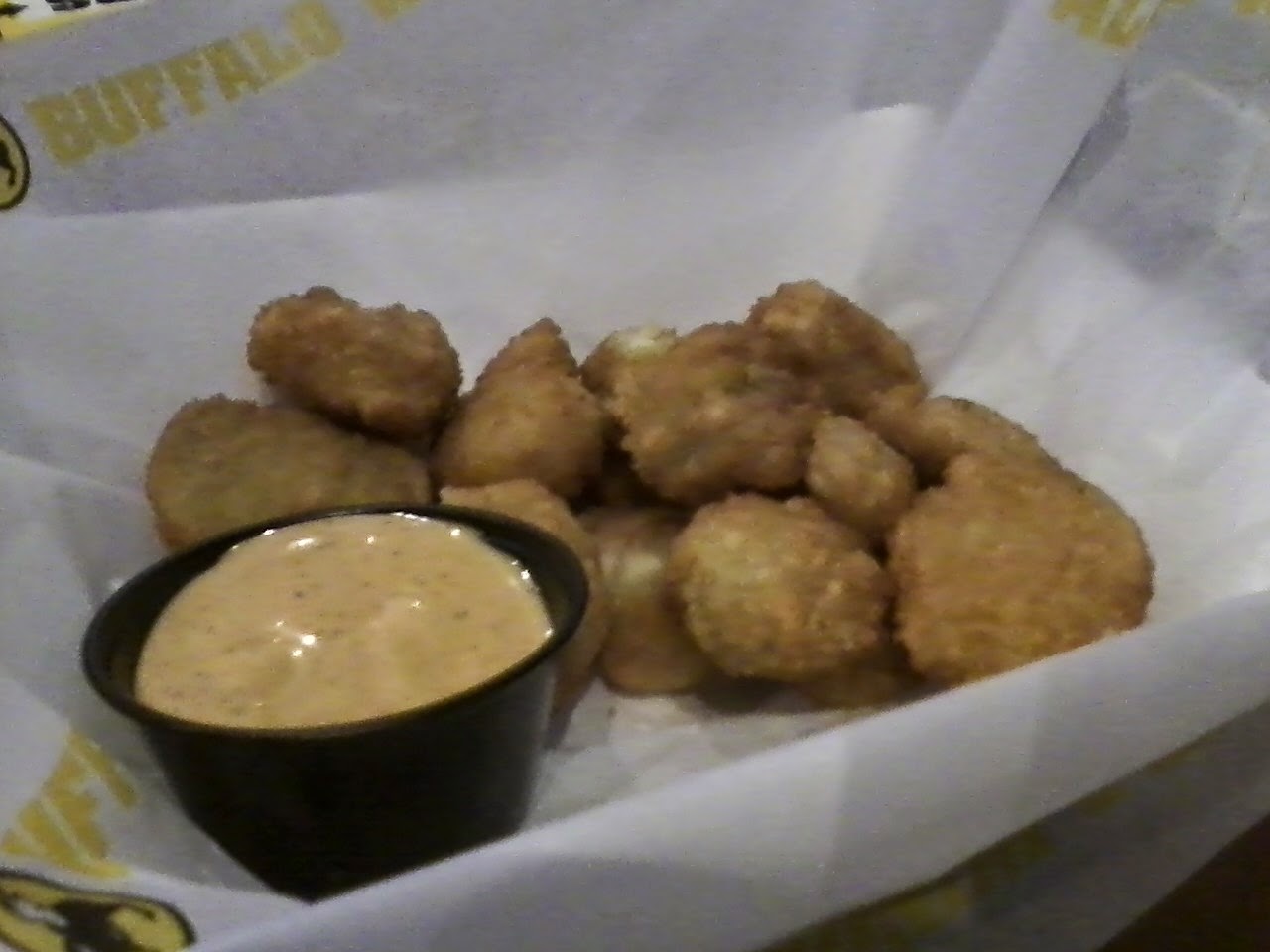 Richard Reviews Everything Buffalo Wild Wings Roasted Garlic Mushrooms