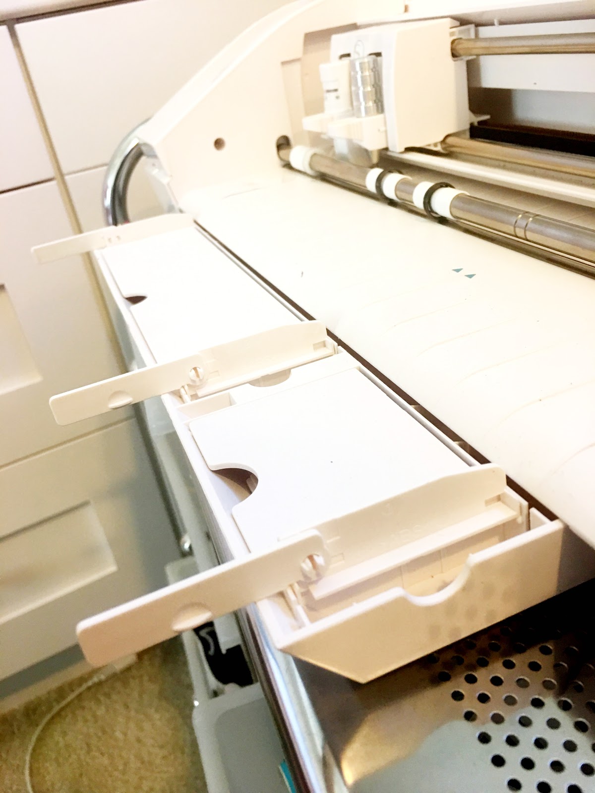 Silhouette CAMEO 3 Hidden Mat Supports Silhouette School