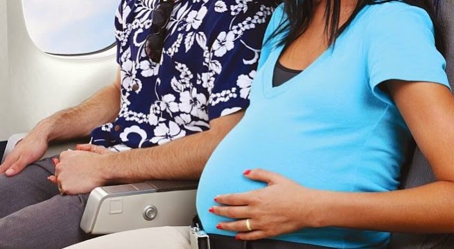 Pregnant Women Air Travel 30