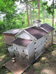 Vintage by Crystal: Up goes the chicken coop!