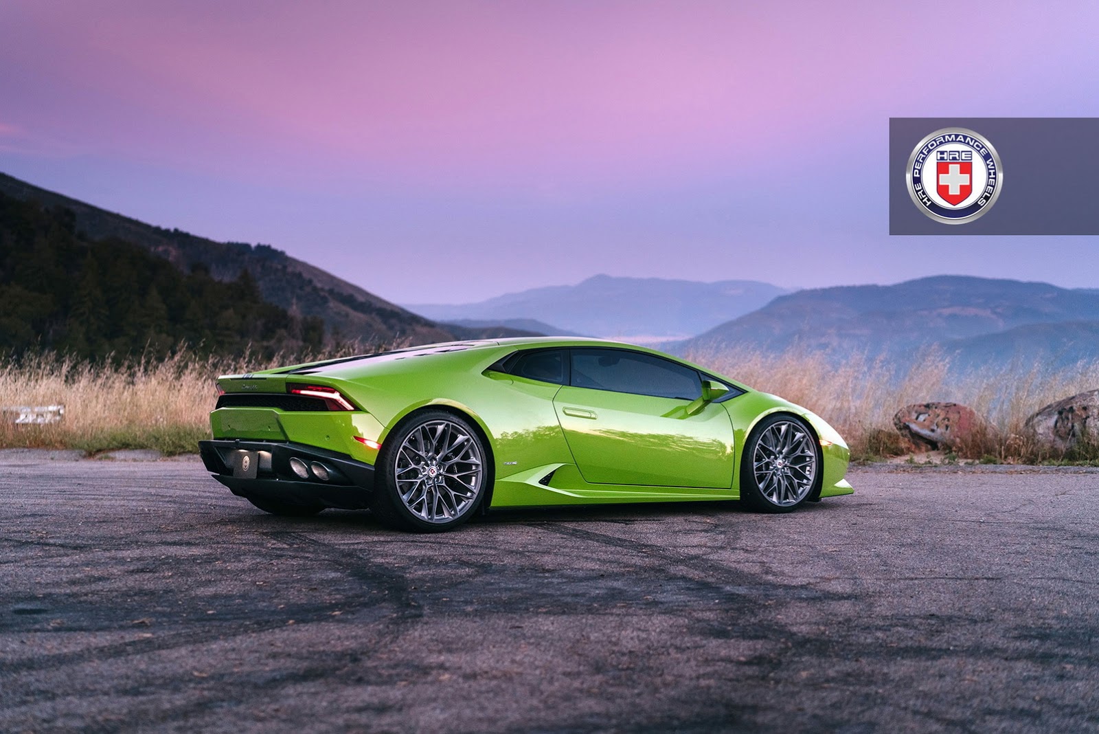 Lamborghini Huracan Ferrari 488