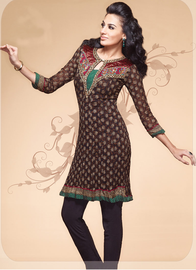 Churidar Indian Suit for Pretty Ladies Ladies Fashion Style