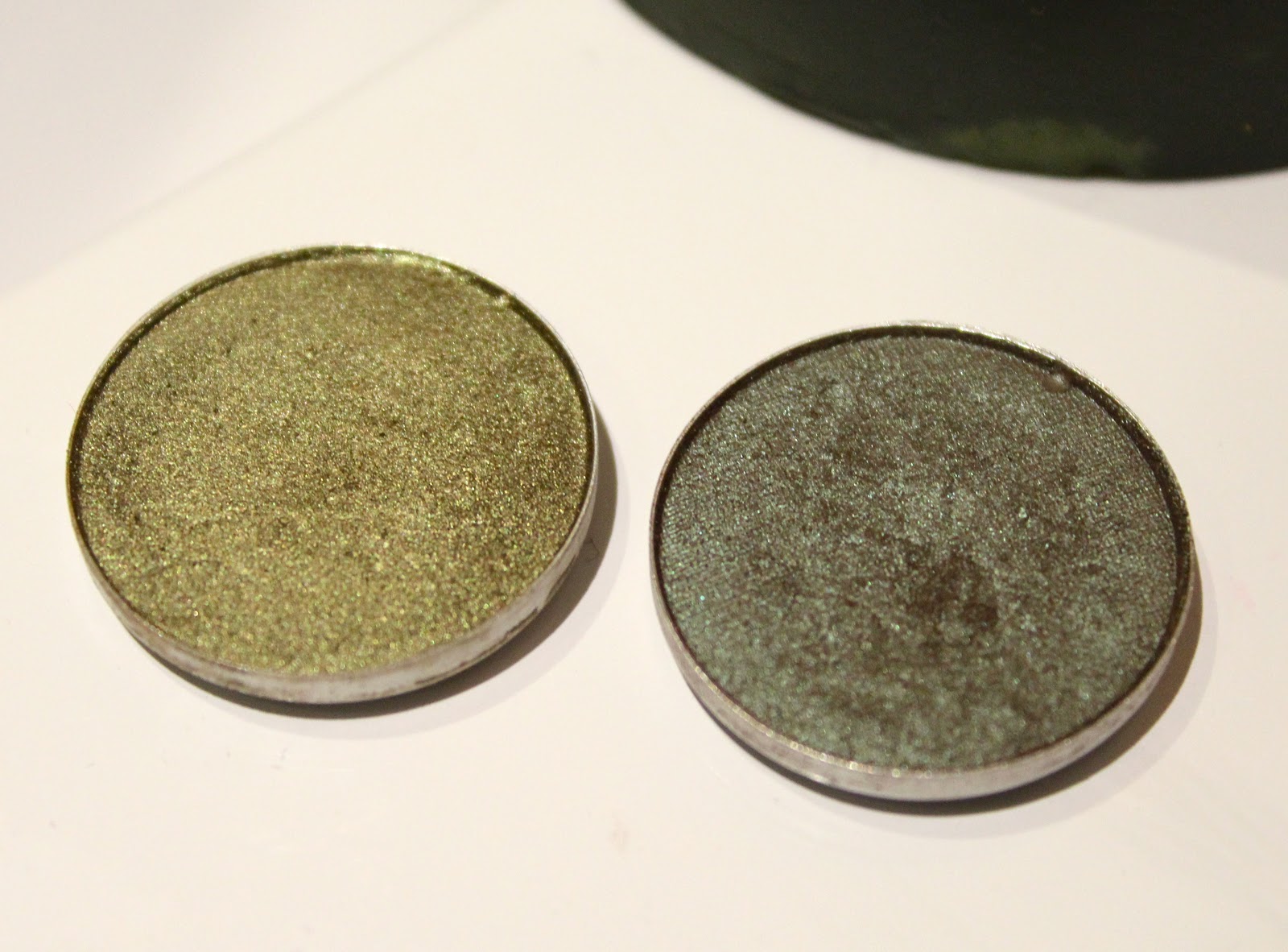 Going For Green MAC Sumptuous Olive & Club Eyeshadows girl makeup nose