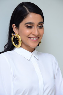 Actress Regina Cassandra New Stills At Evaru Movie Success Meet Actress Regina Cassandra New Stills At Evaru Movie Success Meet