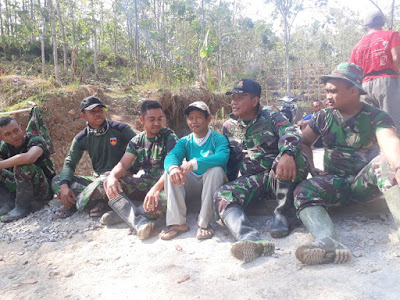 TERNYATA BAPAK TNI TIDAK GALAK