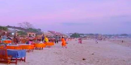 10 Objek Wisata Bali Paling Sering di Kunjungi Wisatawan Pantai Jimbaran