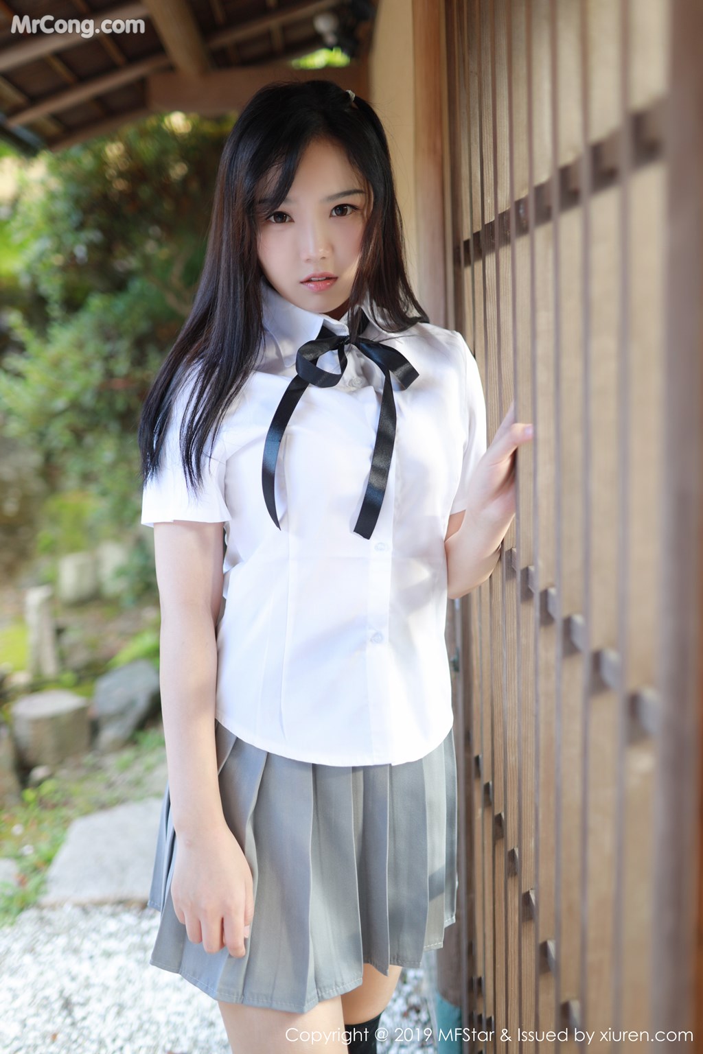 MFStar Vol.193: 徐 微微 mia (41 pictures)