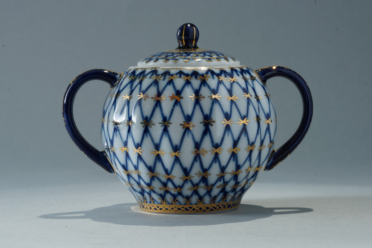 ифз кобальтовая сетка чайная пара. бокал кобальтовая сетка ифз. кобальтовая сетка императорский фарфоровый завод. чайная пара кобальтовая сетка императорский фарфоровый завод. чайная пара лфз ифз.