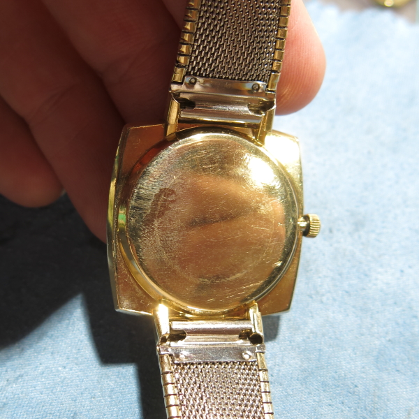 Vintage Hamilton Watch Restoration: 1971 Thin-o-matic TM-4801
