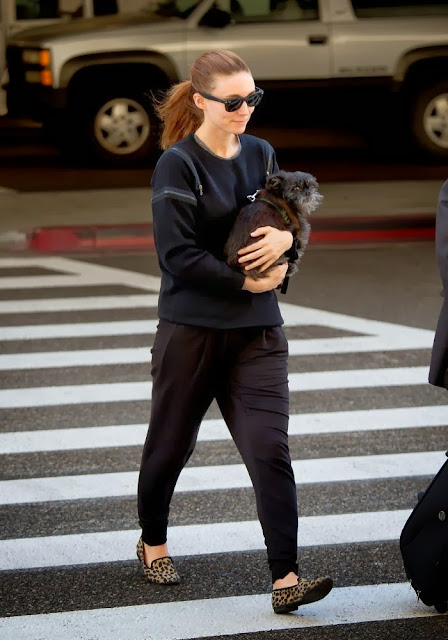 Celeb Diary: Rooney Mara @ LAX International Airport