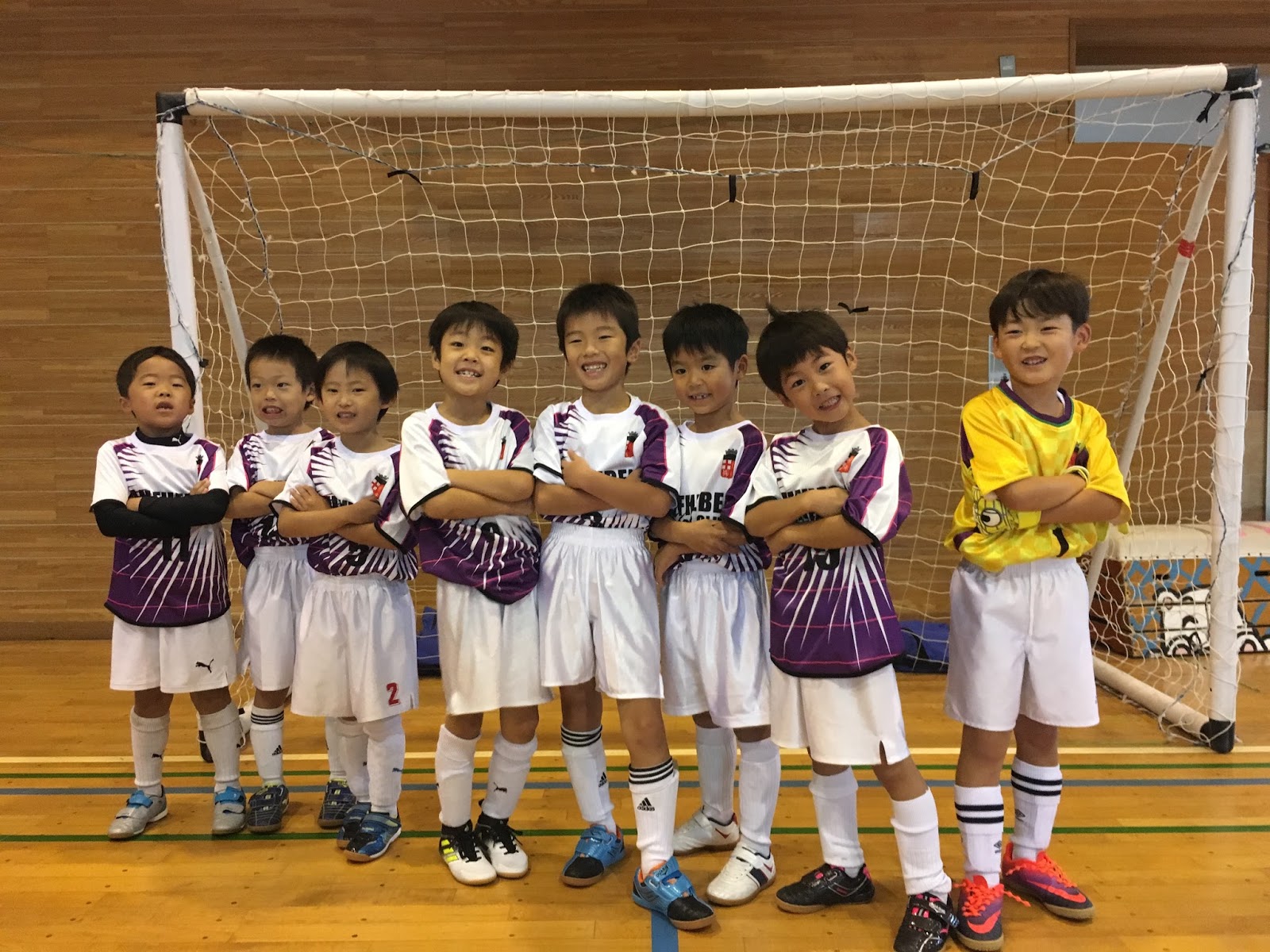 デクリメント 落ちた アトム キッズ フットサル Nishino Cl Jp