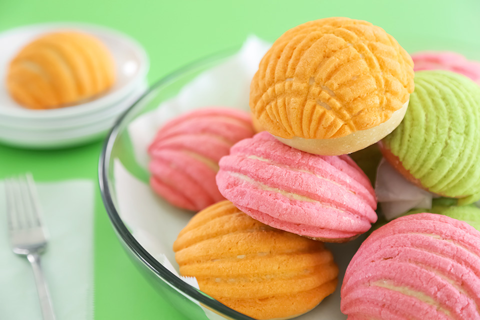 mexican sweet buns conchas