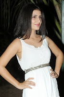Actress Sanam Shetty Photos TollywoodBlog.com