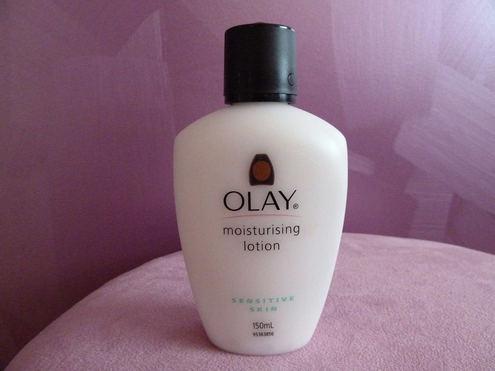 Australian Beauty Review Review of the Olay Moisturising Lotion