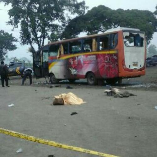 Tragis! Niat Datang Ingin Menjadi Supporter, Malah Tewas di Tangan Supporter Lawan Tragis! Niat Datang Ingin Menjadi Supporter, Malah Tewas di Tangan Supporter Lawan