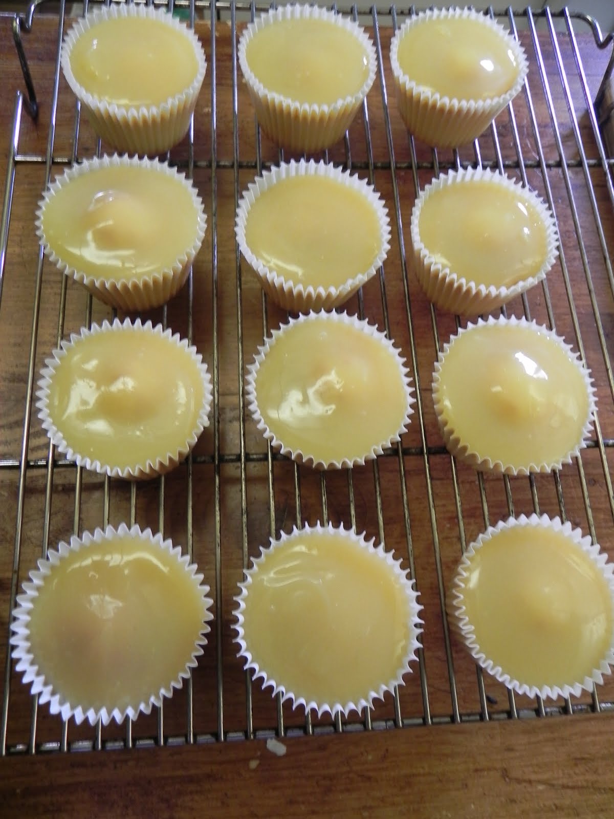 Marymade Lemon Meringue Cup Cakes